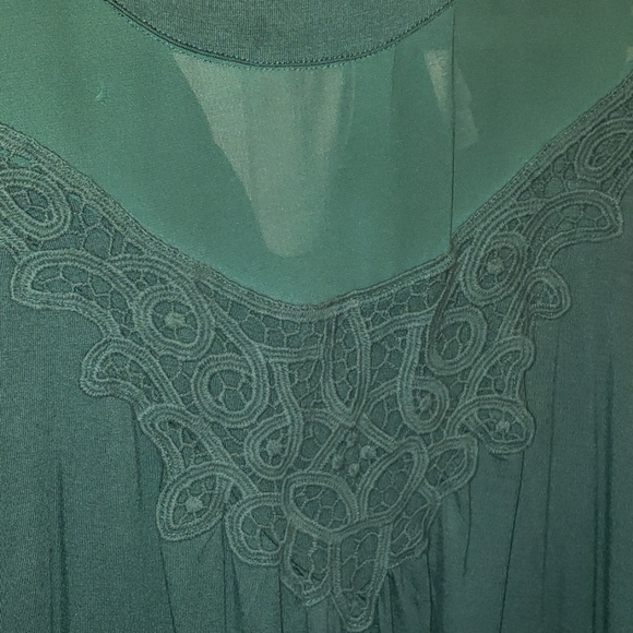 Dark greenish blue sleeveless top - Picture 2 of 4